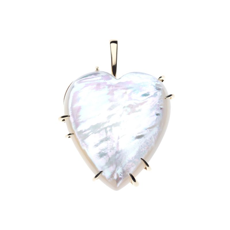 Heart pendant in mother of pearl with gold prongs