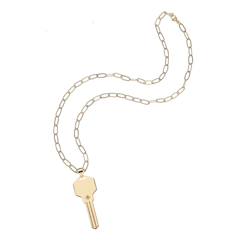 Gold engravable key pendant on drawn link chain