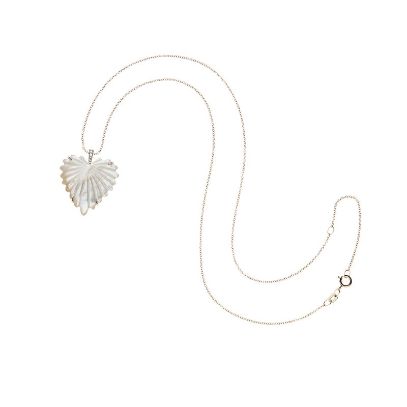 Mother of pearl full heart on 10 karat adjustable chain